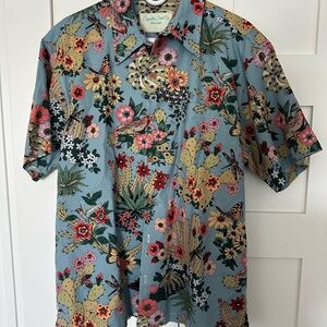 Sayulita Shirt Co Men’s floral shirt